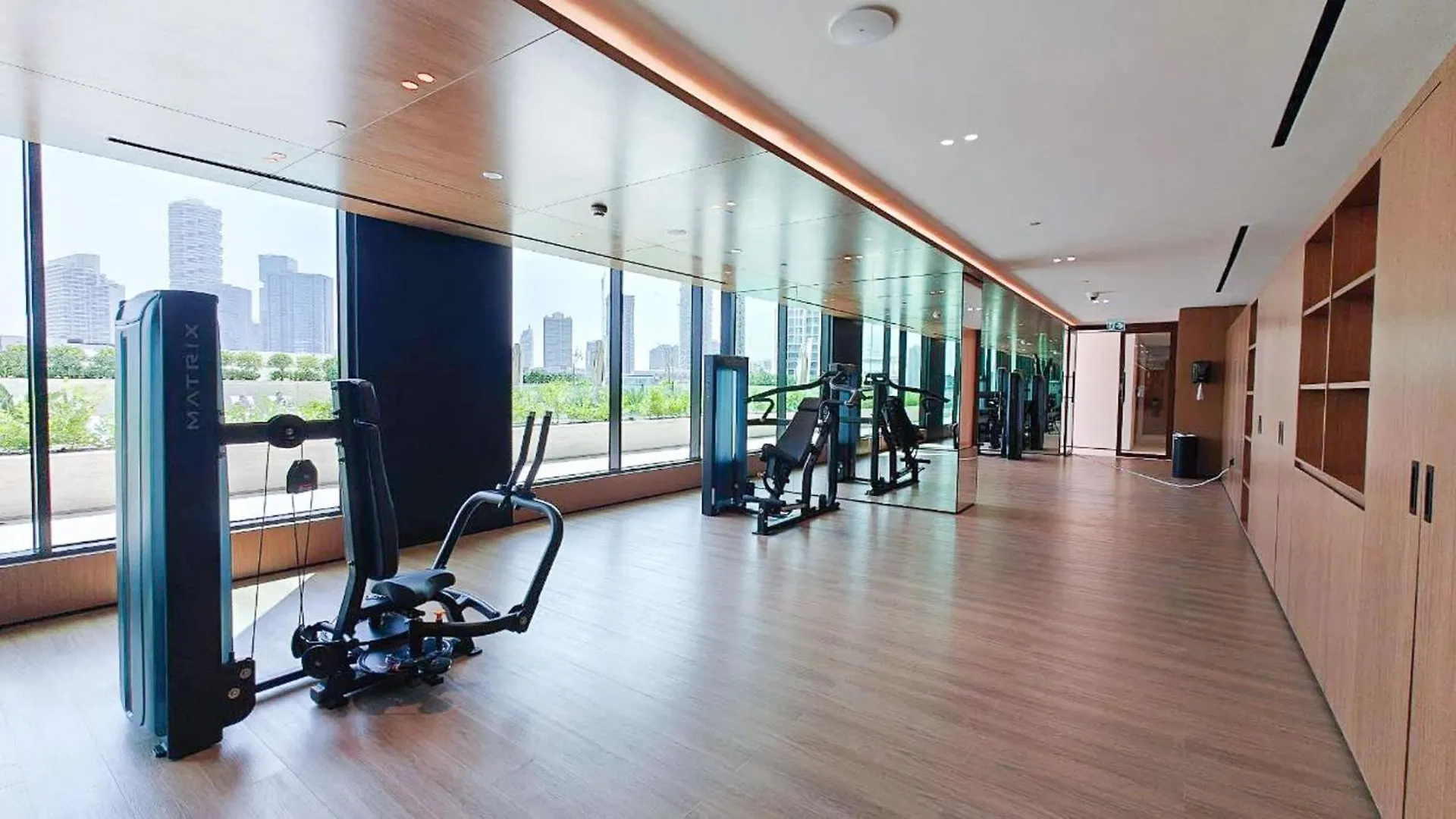 Mesmerizing 1 Bedroom In Binghatti Onyx With Skyline Views Dubai 0*,