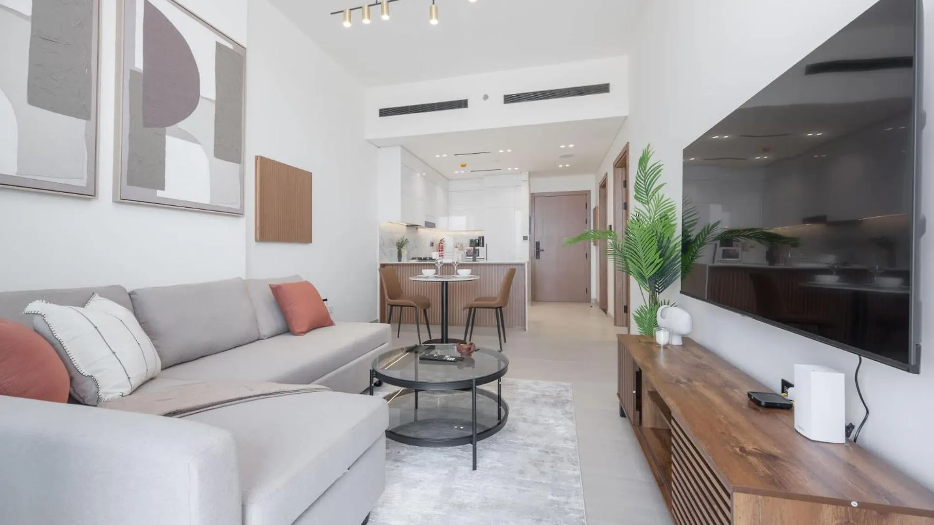 Mesmerizing 1 Bedroom In Binghatti Onyx With Skyline Views Dubai